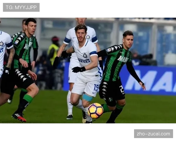 萨索洛与乌迪内斯同积21分 意甲中游格局错综复杂